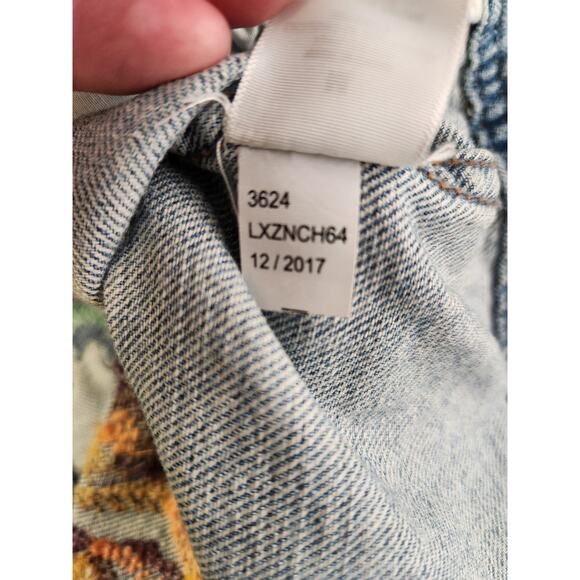 AEROPOSTALE Retro Denim Jean Trucker Jacket Womens M Blue Embroidered Peacock - Picture 6 of 12